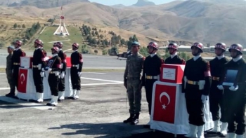 TERÖRE VE DESTEKÇİLERİNE LANET OLSUN