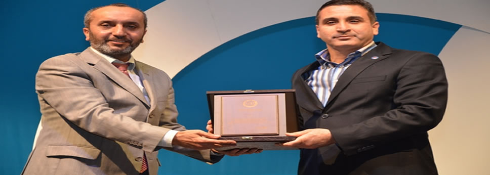 GENEL BAŞKAN: Saadet Partisi Genel Başkanı Prof.Dr. Mustafa Kamalak'ı Makamında Ziyaret Etti.