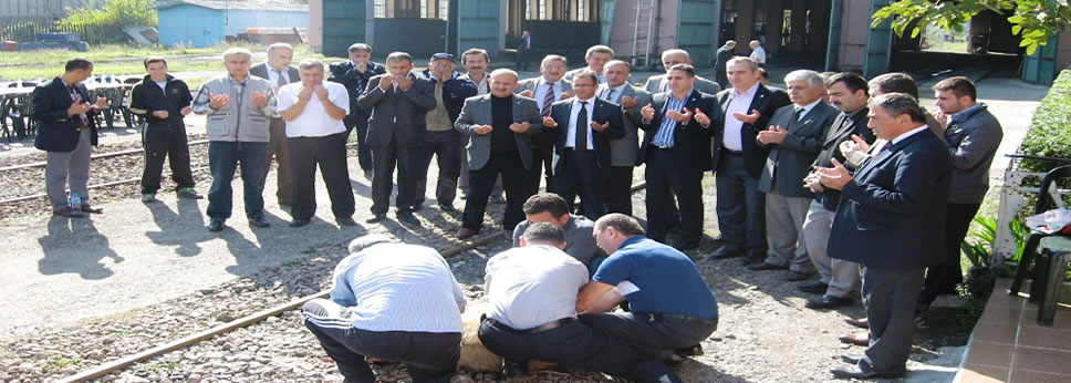 GENEL BAŞKANIMIZ İŞ KAZASI SONUCU HAYATINI KAYBEDEN ÜYEMİZİN AİLESİNİ ZİYARET ETTİ.